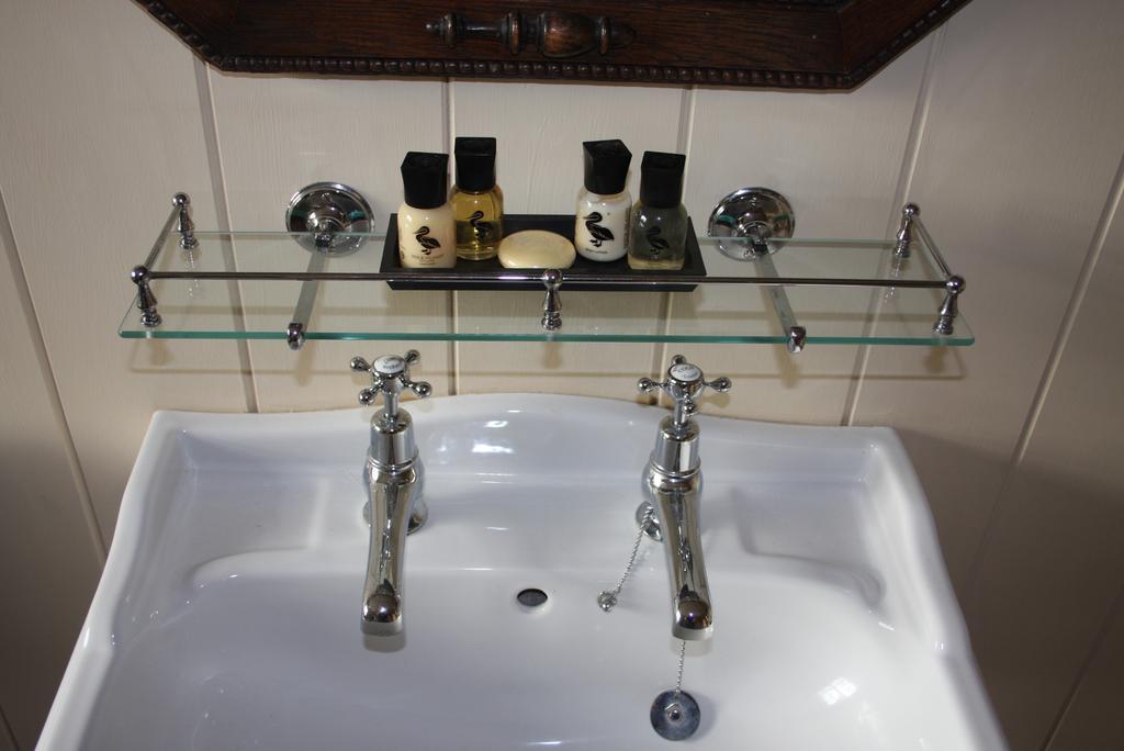 Brook Farm Bed & Breakfast Taunton Phòng bức ảnh